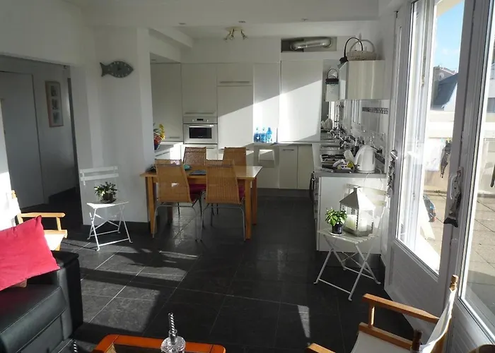 Bel T3 Renove Avec Terrasse, A 200m De La Plage, Wifi - Fr-1-92-691